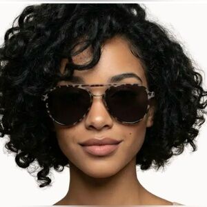 Dax Eyewear “Earhart” Sunglasses-Gray